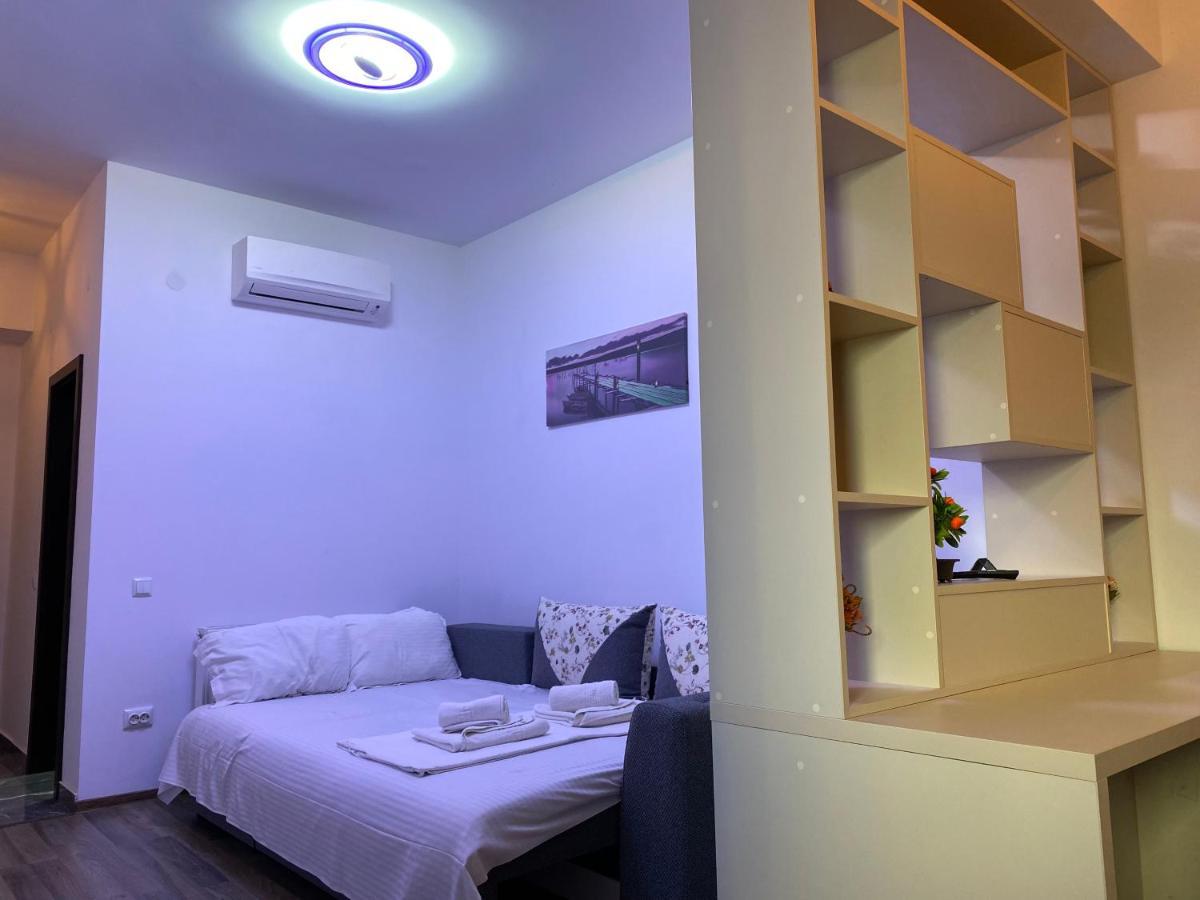 Studios & Apartments Palas By Glam Apartments 雅西 外观 照片