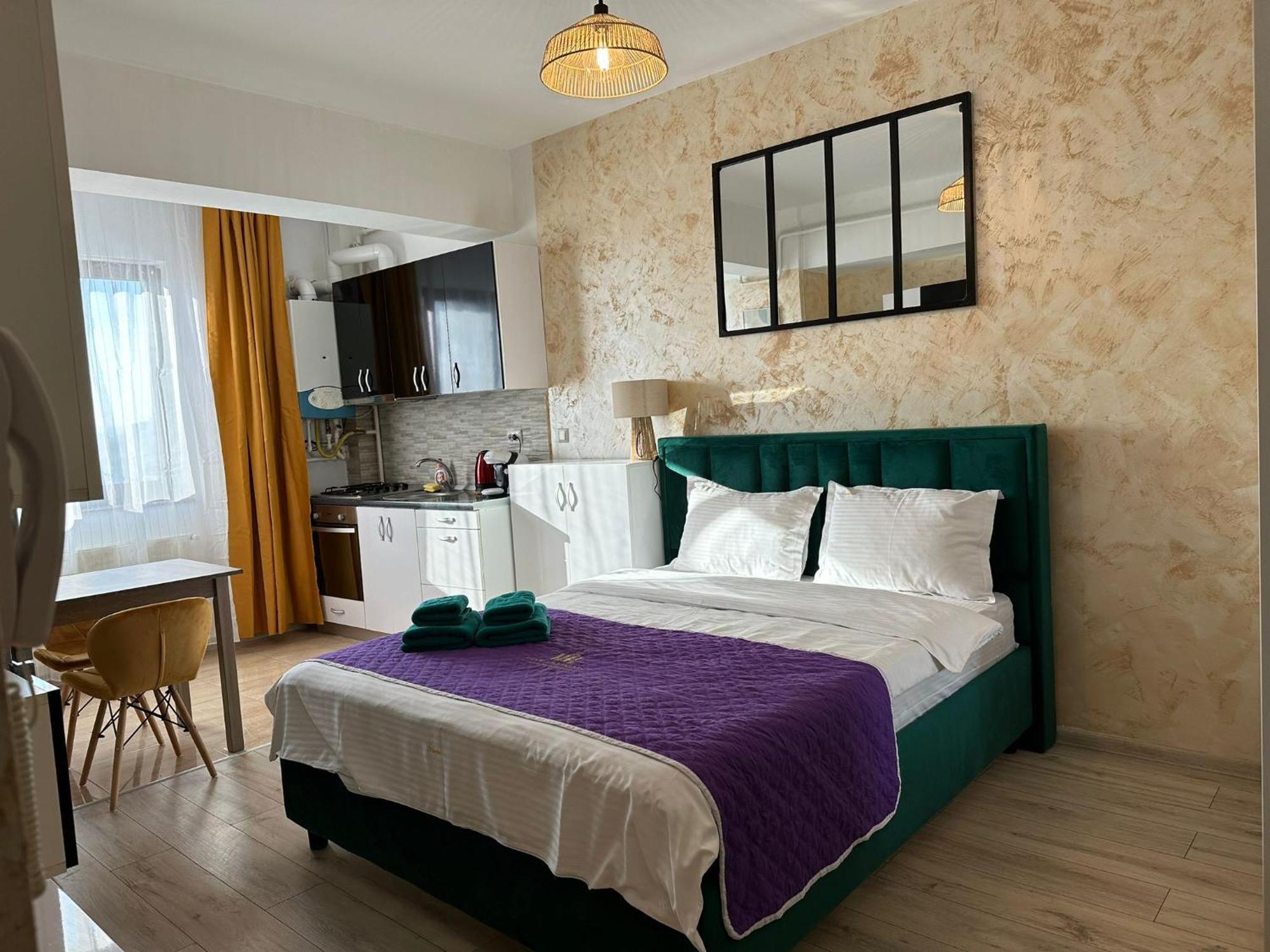 Studios & Apartments Palas By Glam Apartments 雅西 外观 照片