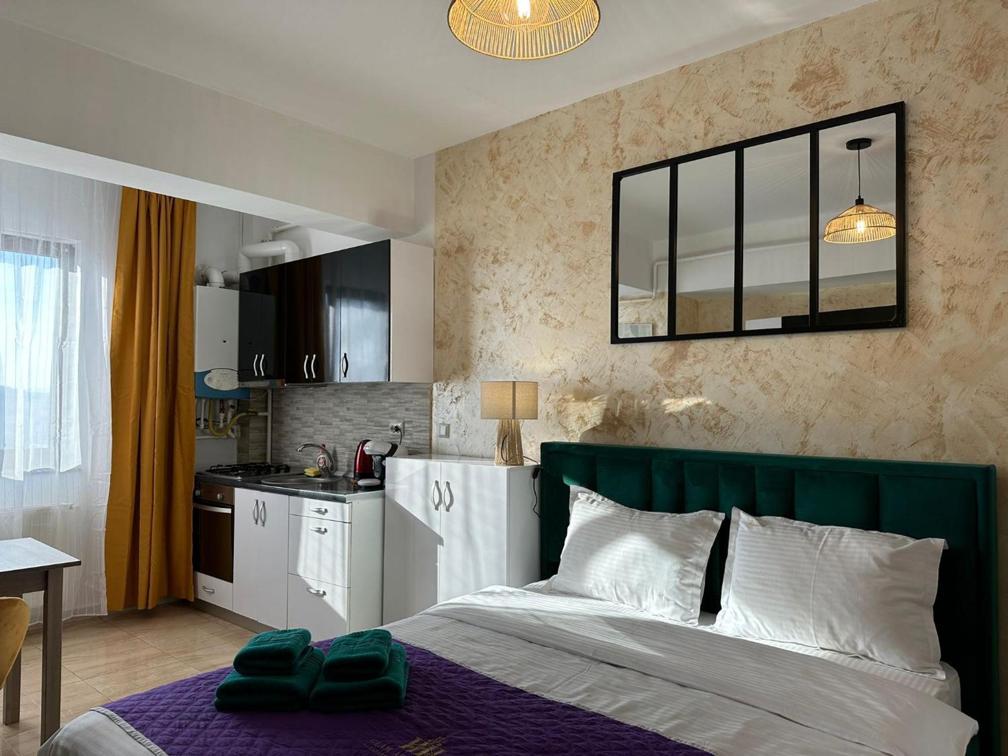 Studios & Apartments Palas By Glam Apartments 雅西 外观 照片