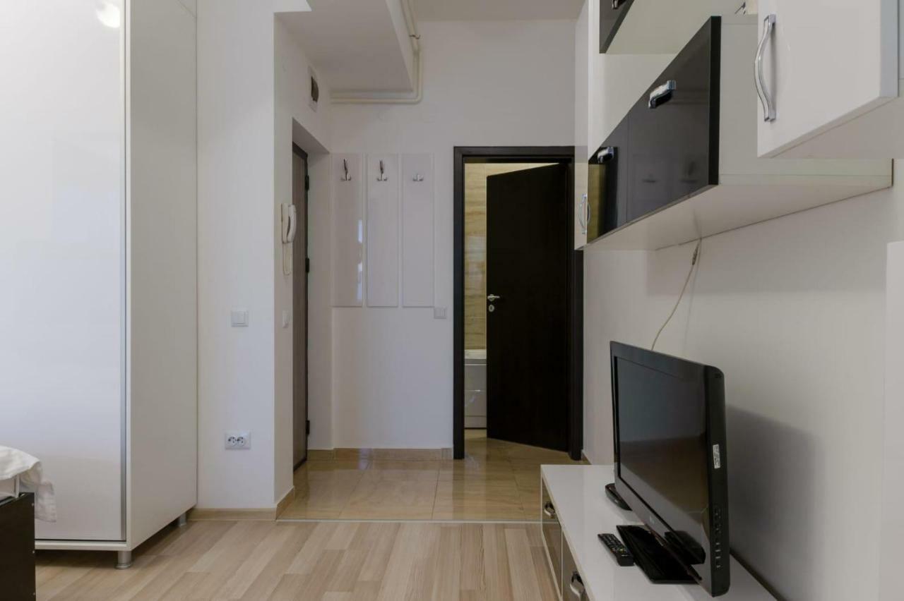 Studios & Apartments Palas By Glam Apartments 雅西 外观 照片
