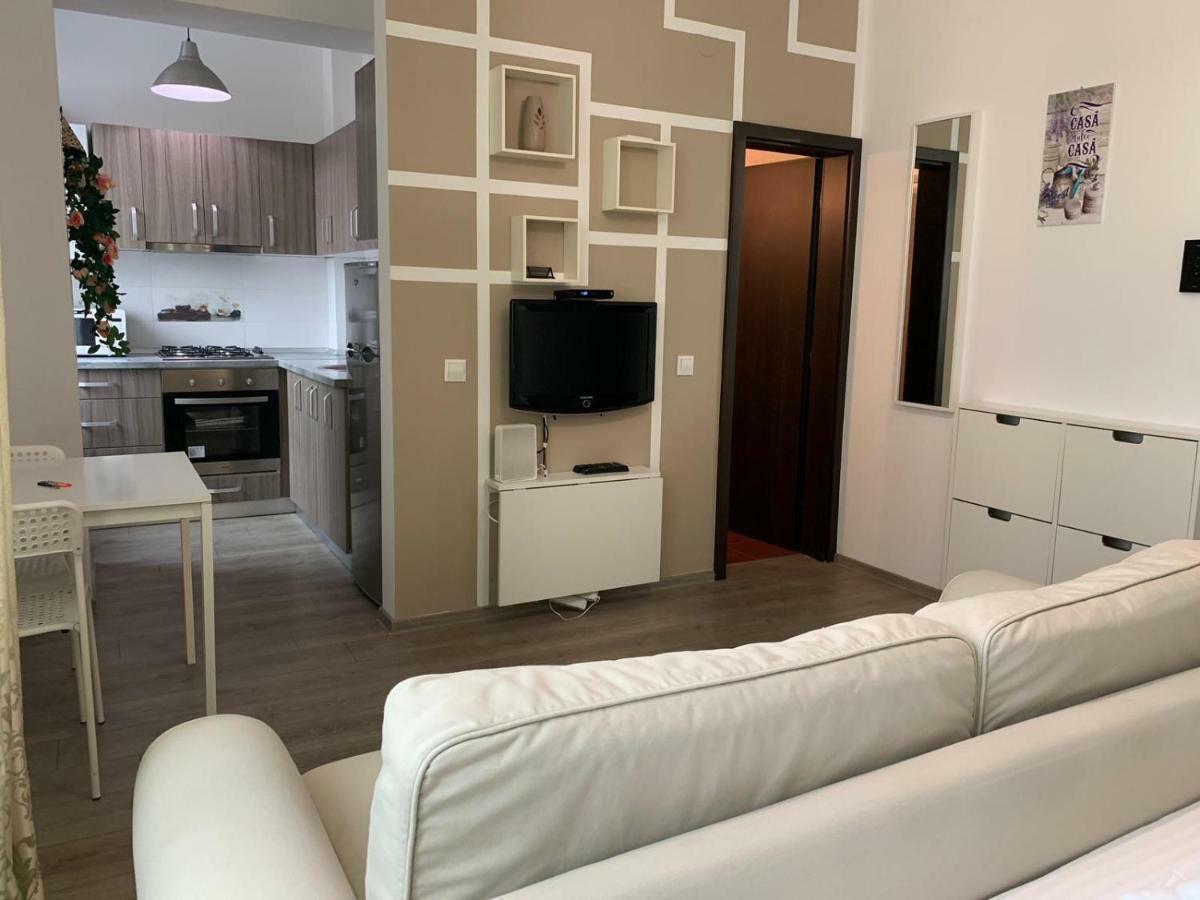 Studios & Apartments Palas By Glam Apartments 雅西 外观 照片